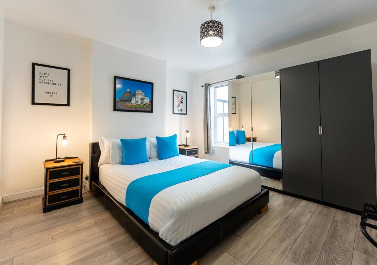 Tettenhall Apartment *